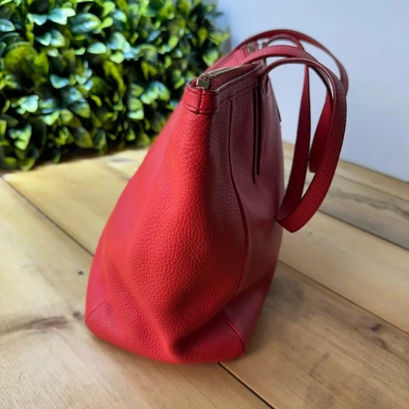 FOSSIL “Sydney” Claret Red Pebbled Leather Tote Bag - Picture 4 of 9